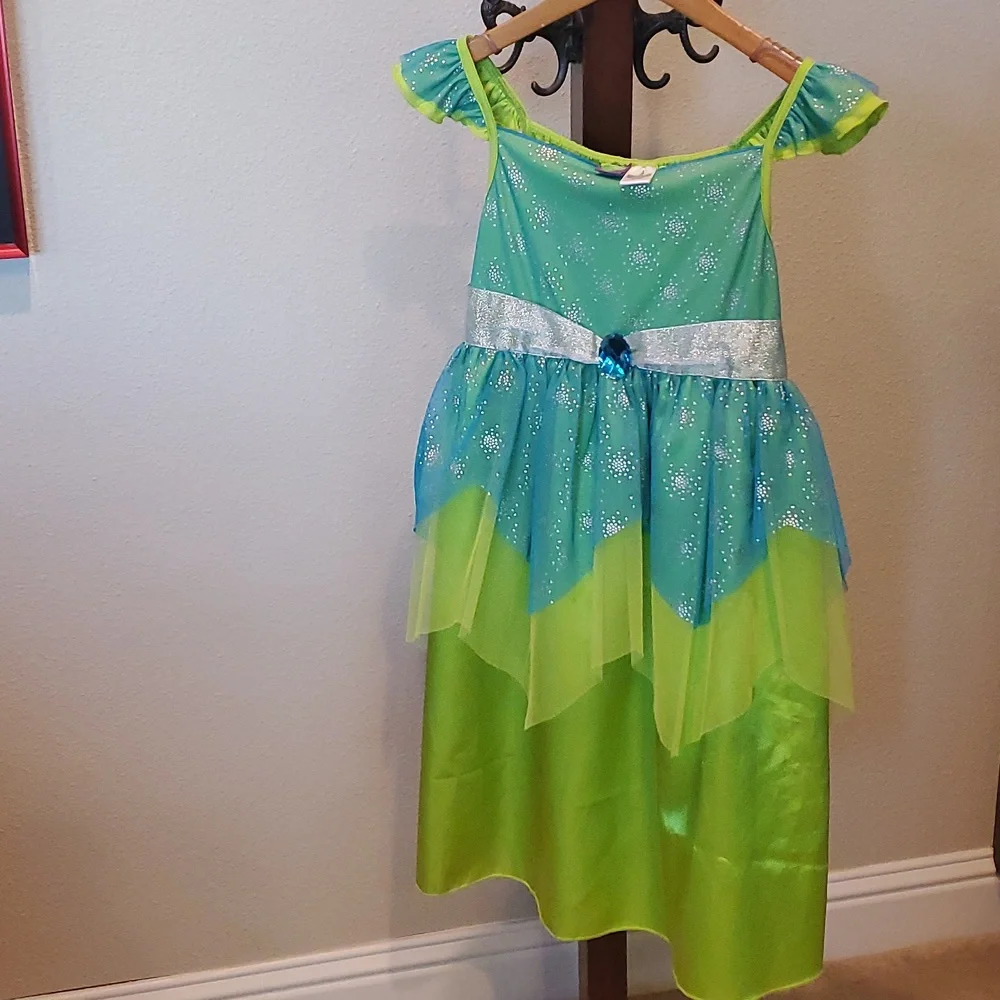 Tinkerbelle costume‎